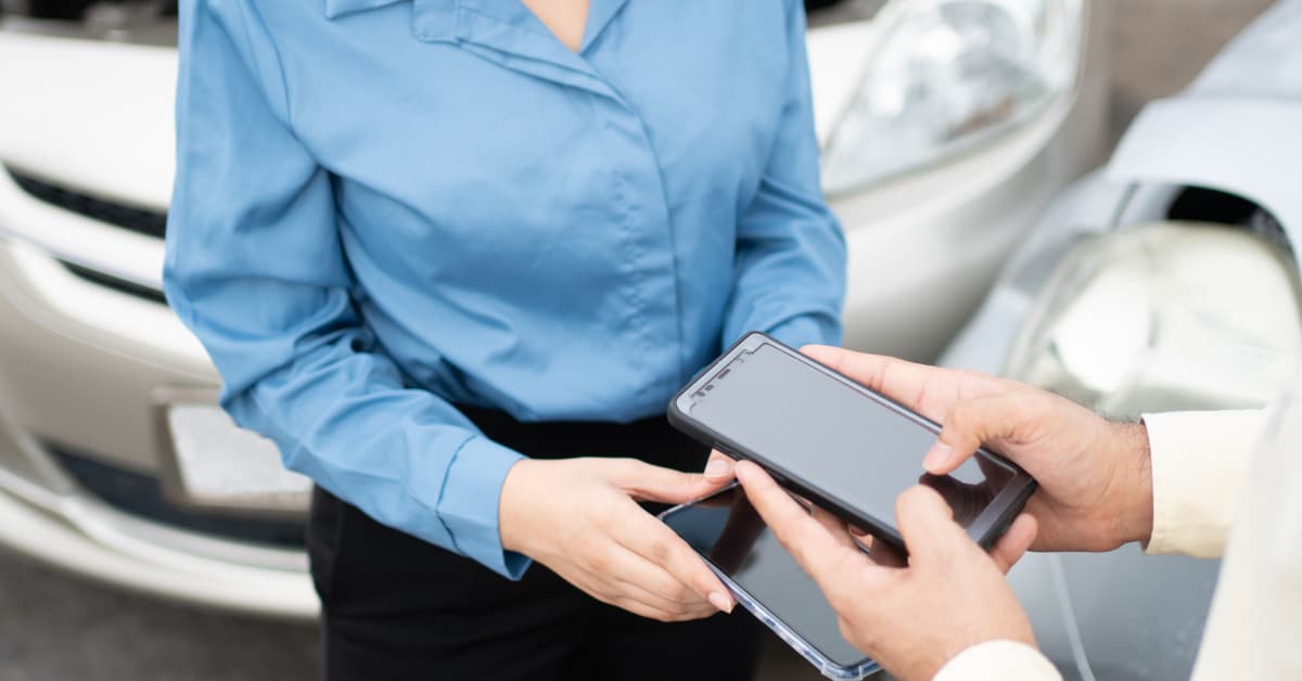 Houston Injury Lawyer: How Social Media Can Hurt Your Car Accident Case